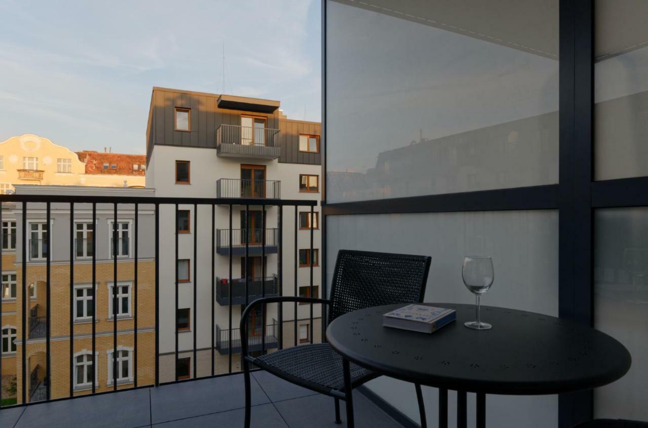 Apple Green Apartments พอซนาน ภายนอก รูปภาพ